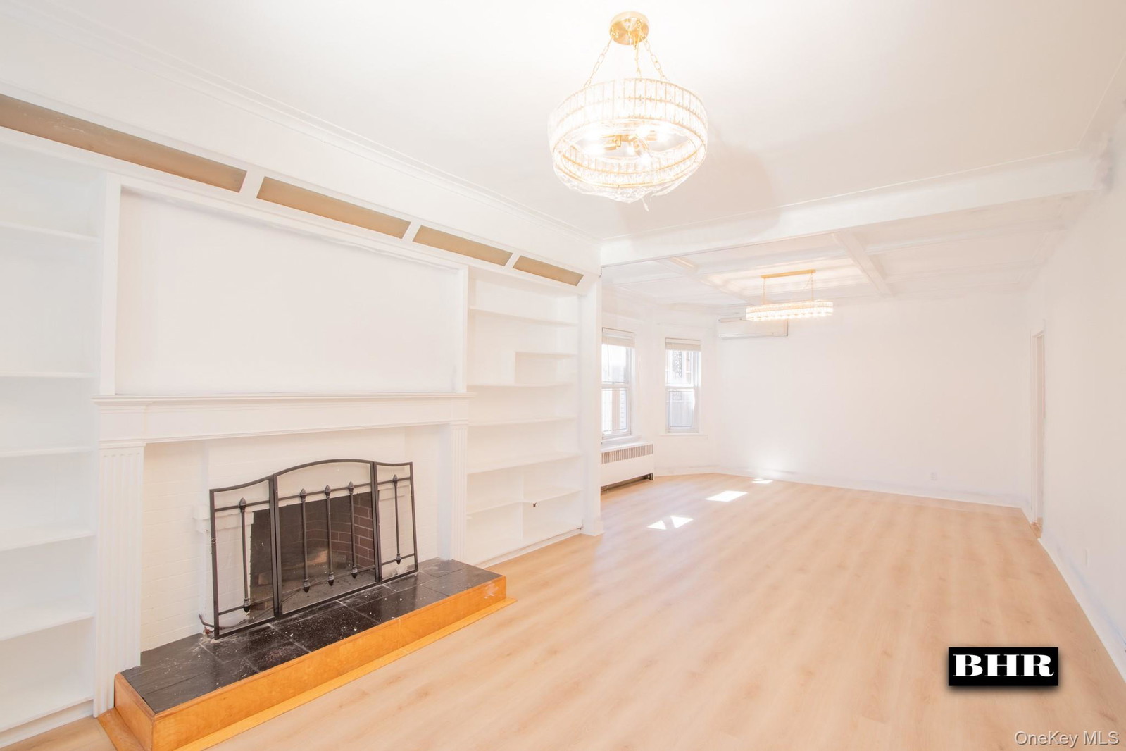 154 Beaumont St
