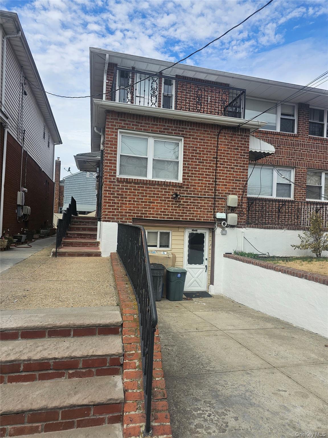13724 228th St Unit 2