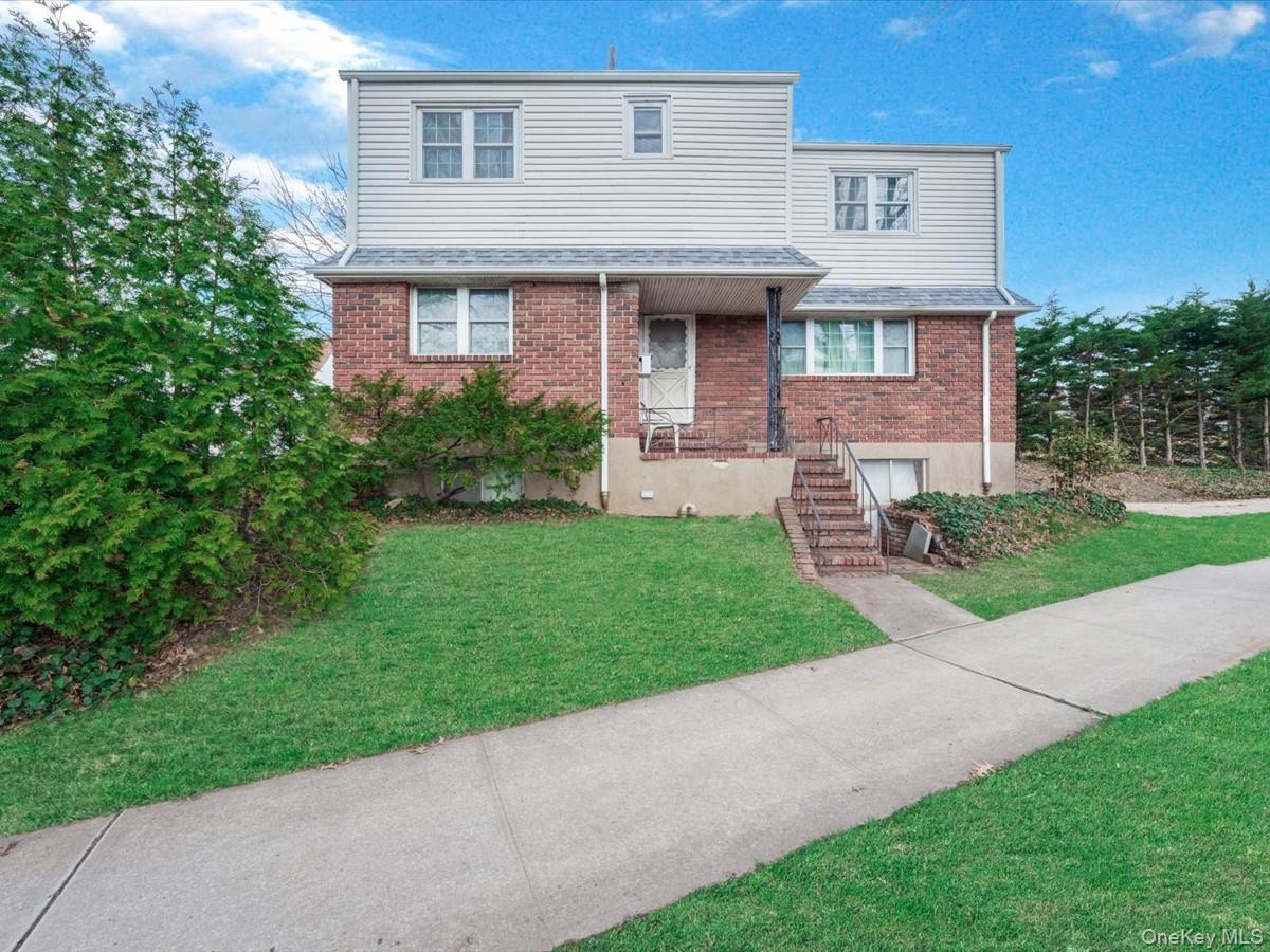 25215 Horace Harding Expy