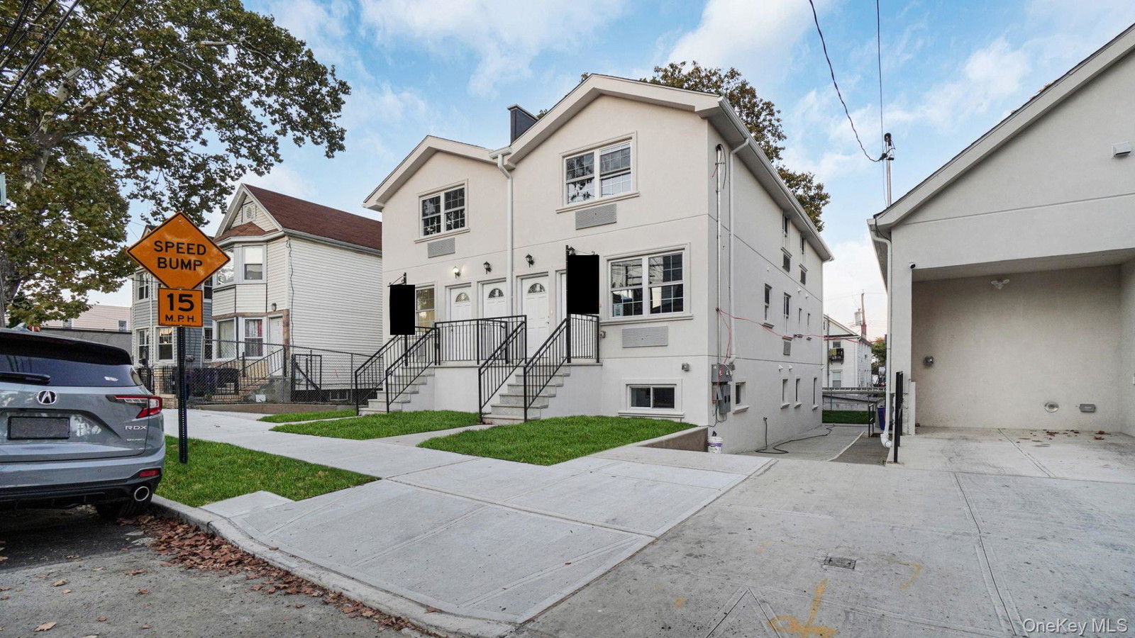 332 Underhill Ave