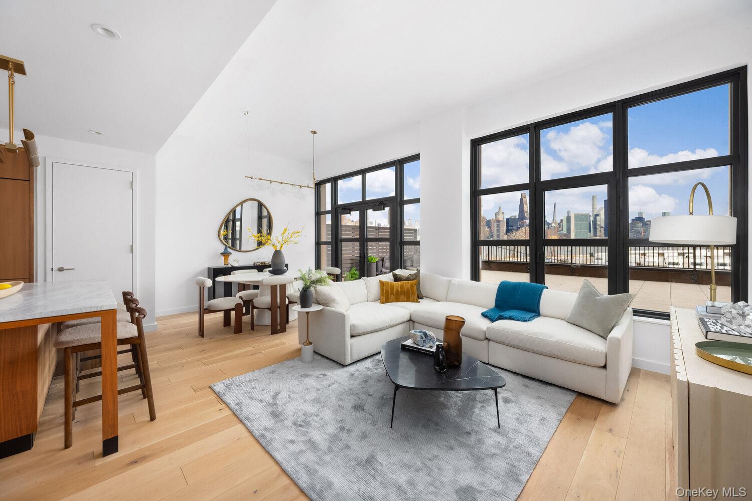 29 Huron St Unit 2aw