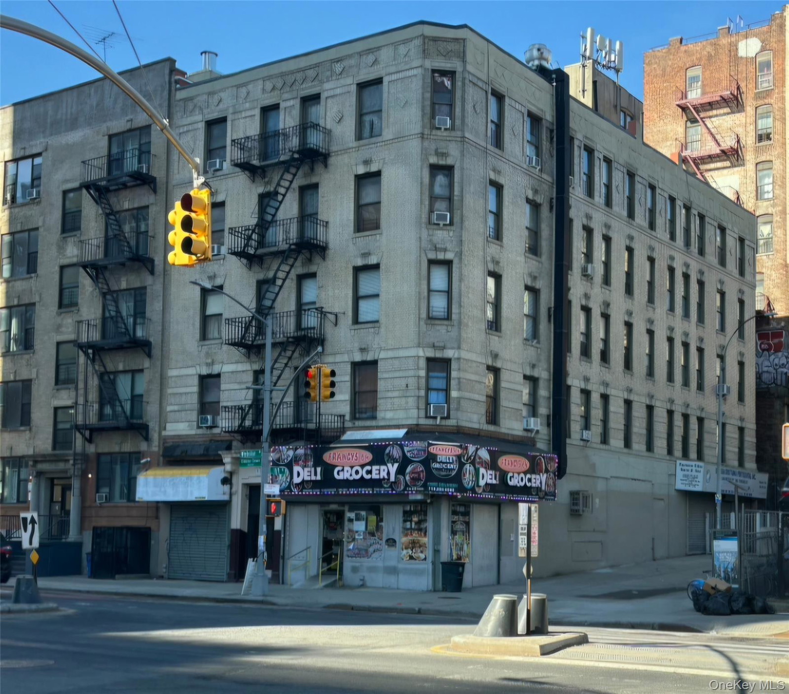 1275 Webster Ave