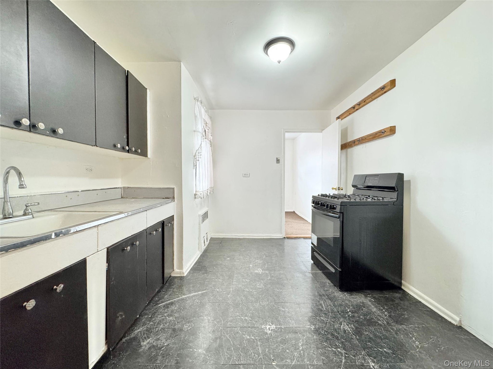 5710 Junction Blvd Unit 1E