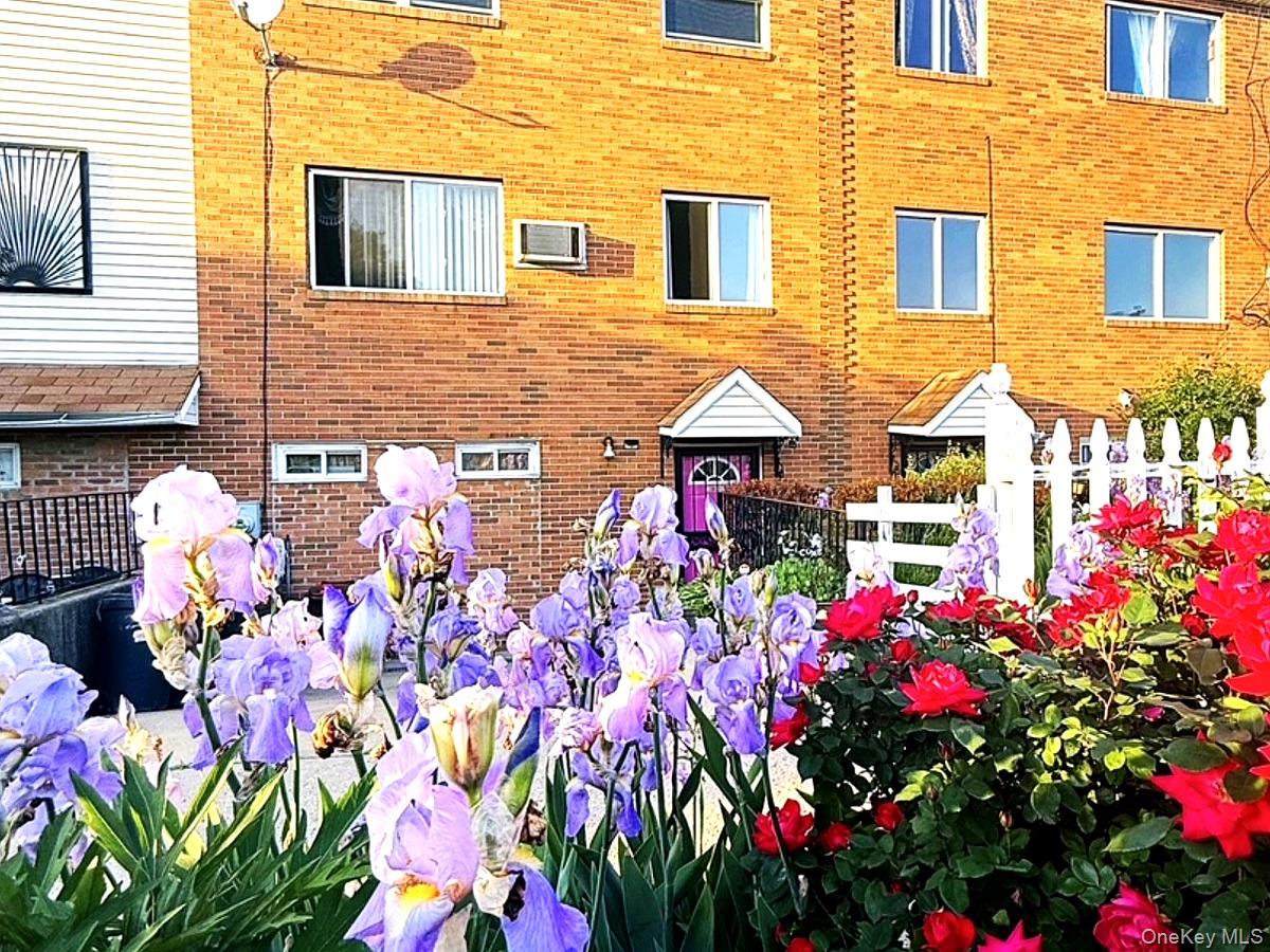 129-15 Sidway Place