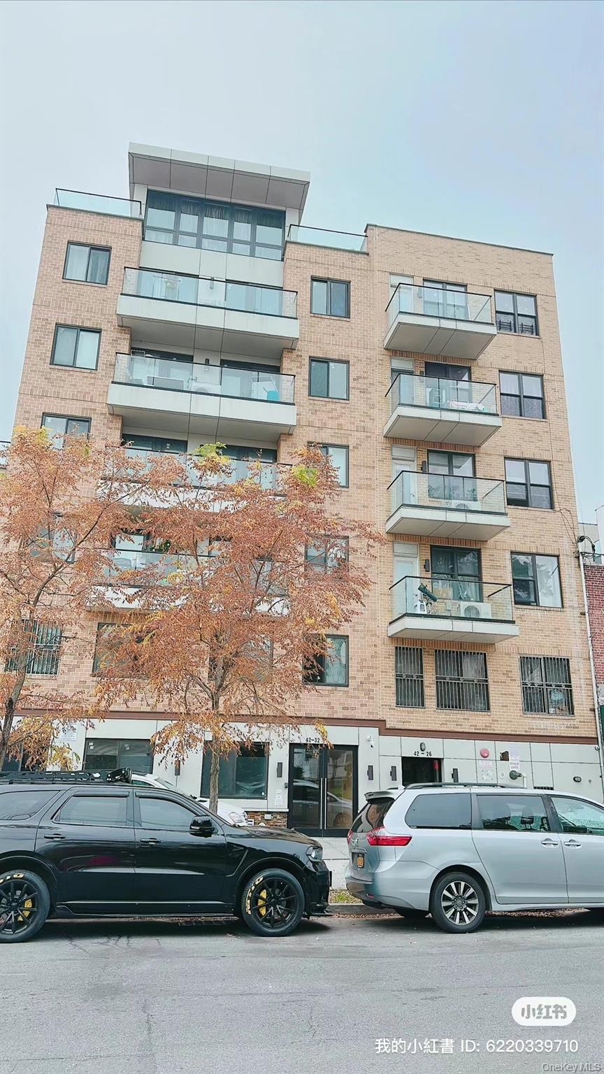4226 147th St Unit 4A