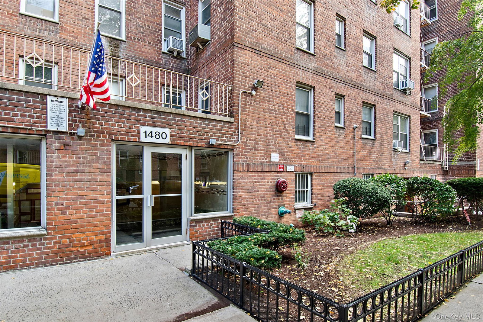1425 Thieriot Ave Unit 6M