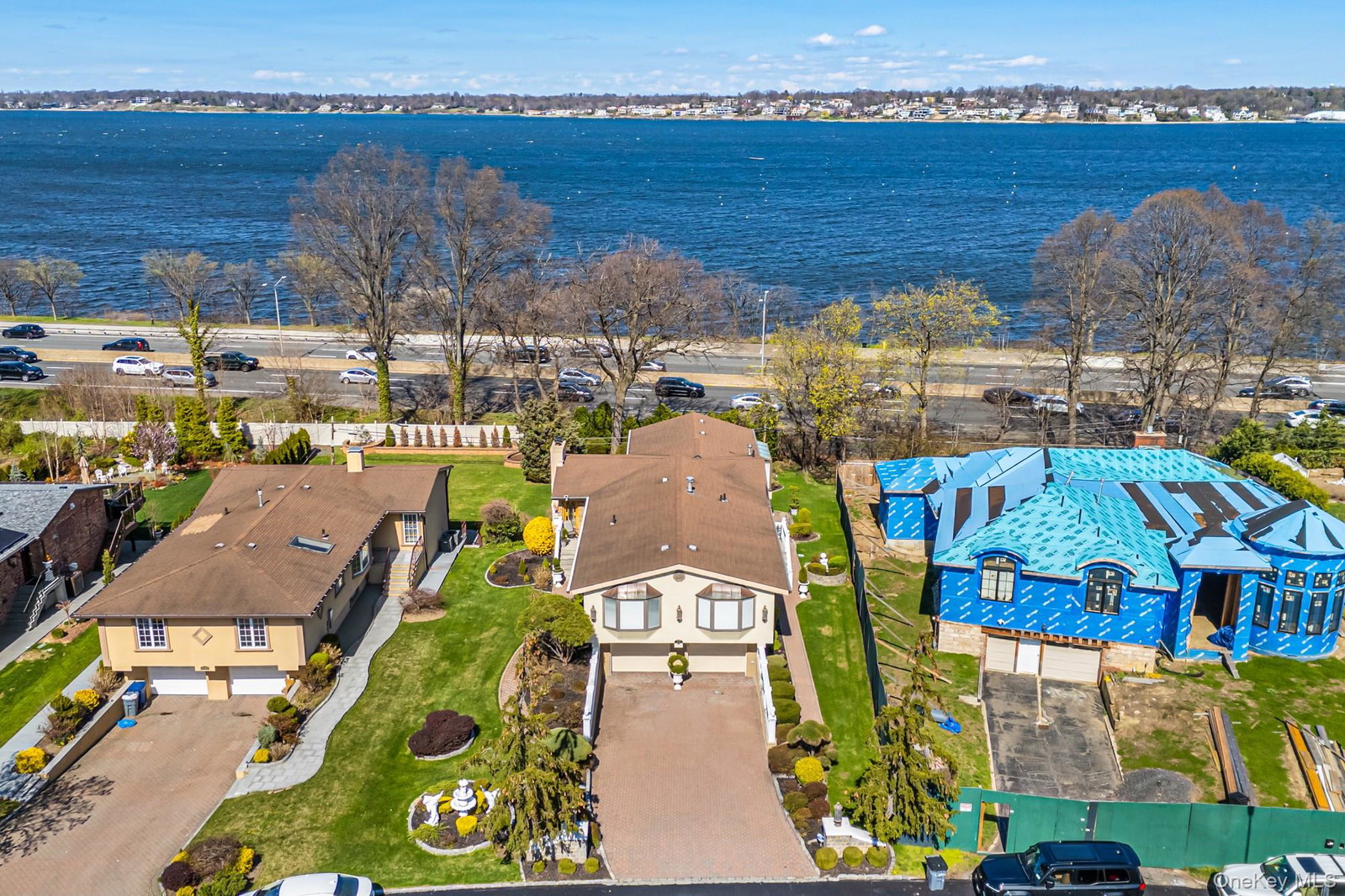 2451 Little Neck Blvd