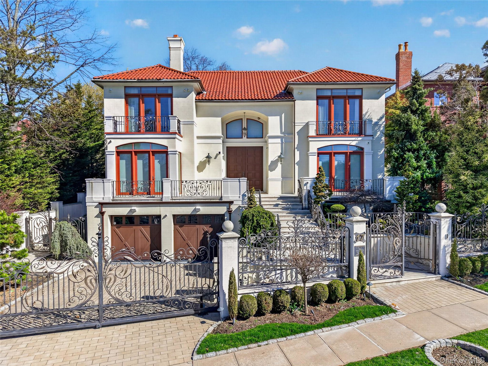 17 North Dr