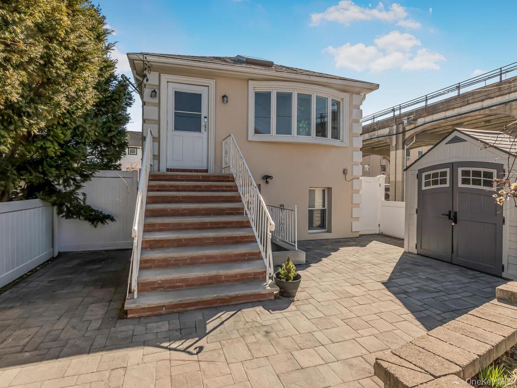 304 Beach 91st St