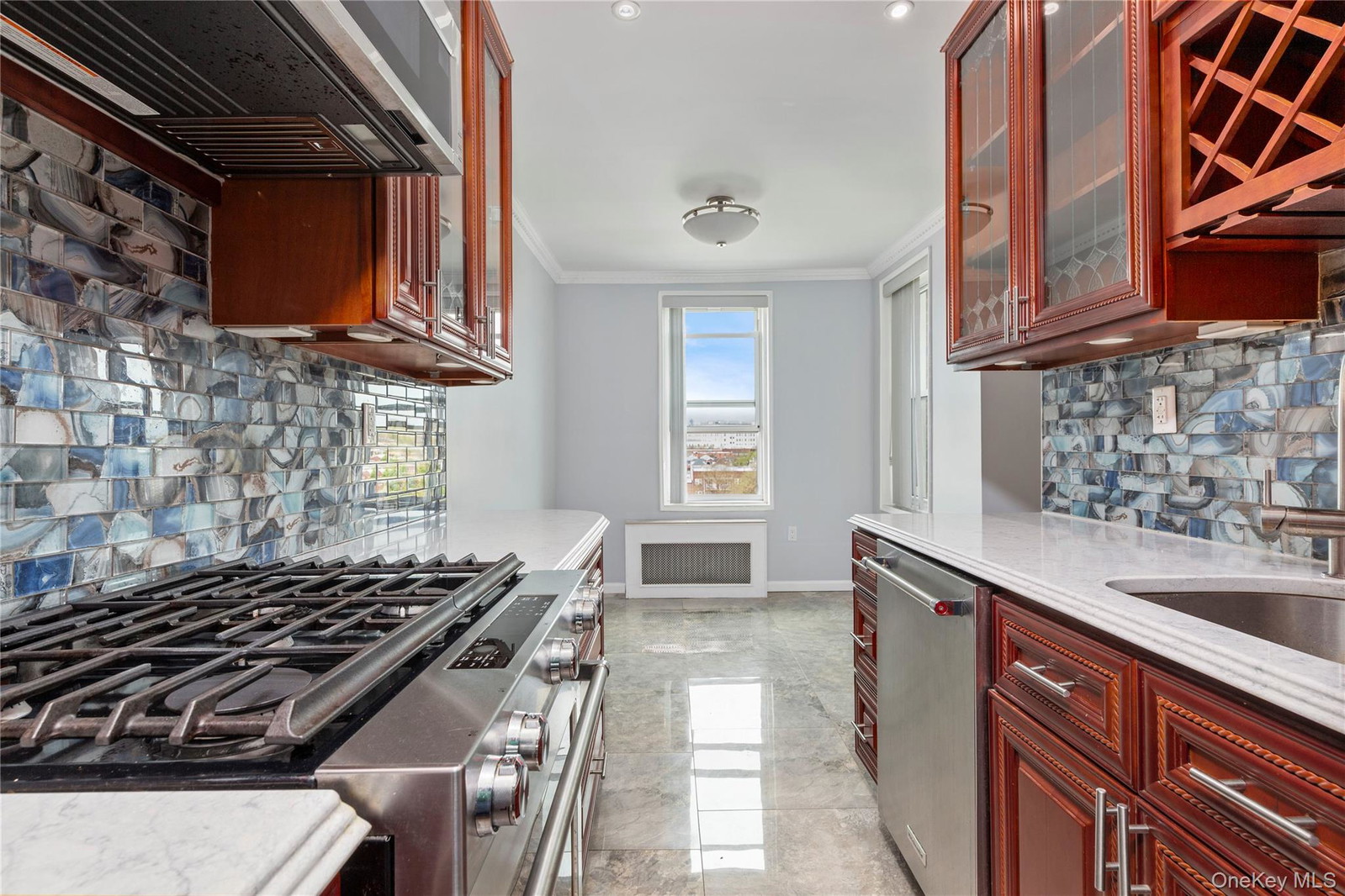 60th Street 34th Avenue Unit 6D