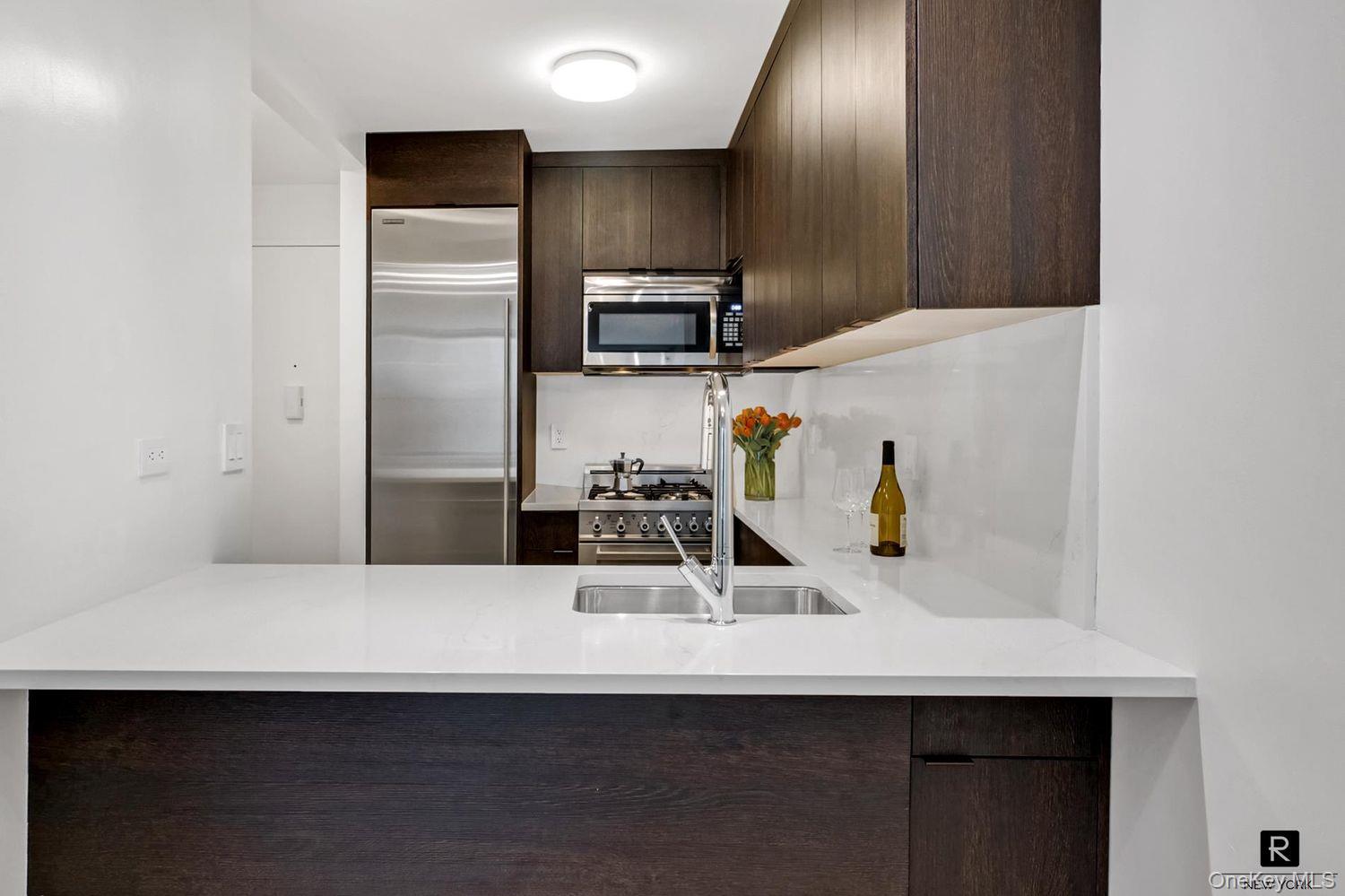 445 Fifth Avenue Unit 26-G