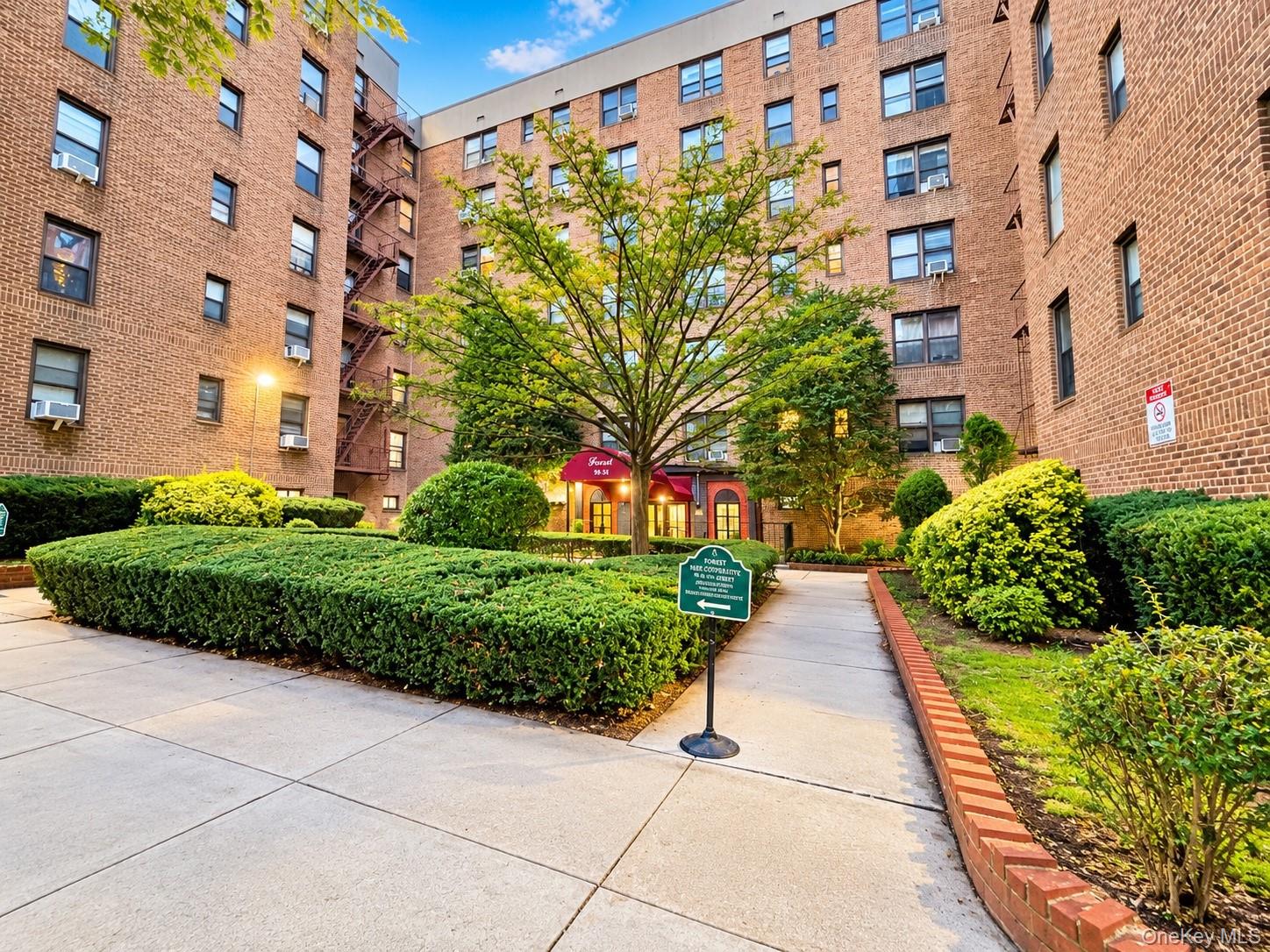 8325 98th St Unit 5P