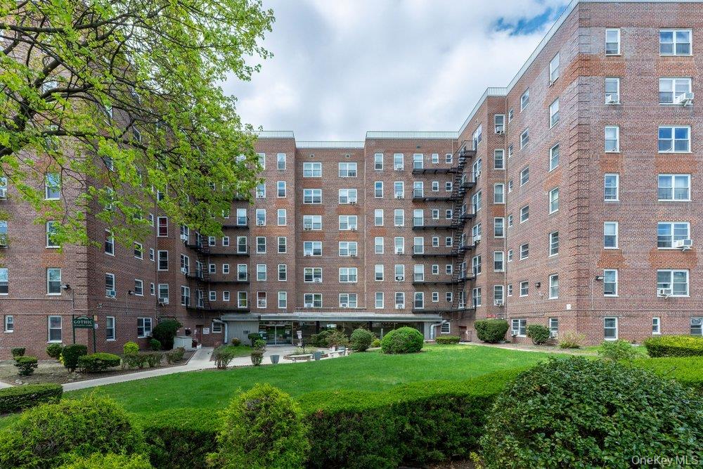 84-50 169th Street Unit 611