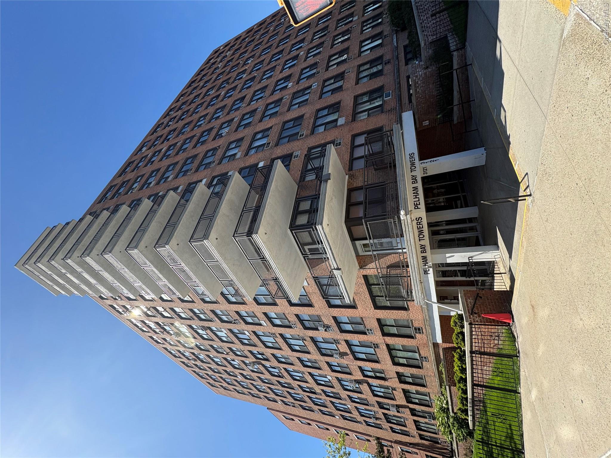 3121 Middletown Rd Unit 1G