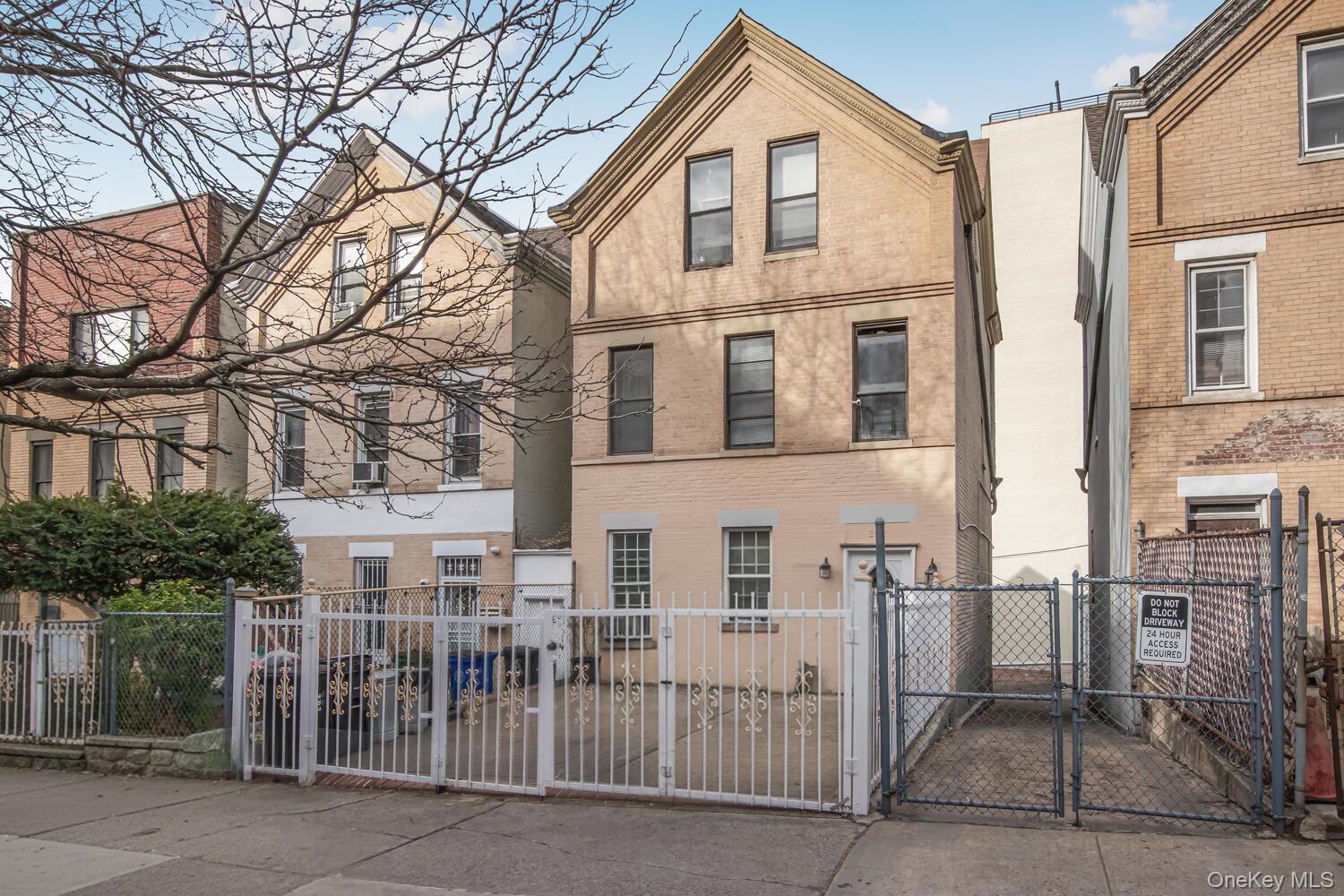 292 Wadsworth Avenue