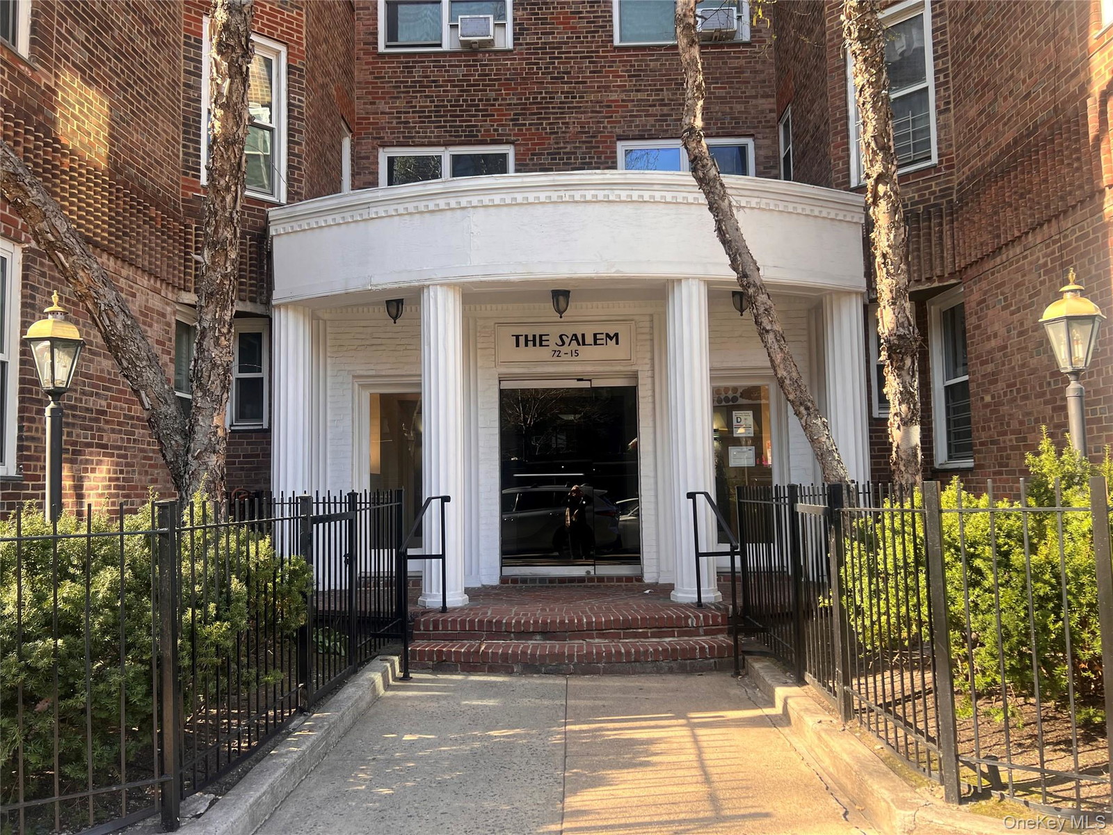 7215 37th Ave Unit 6A