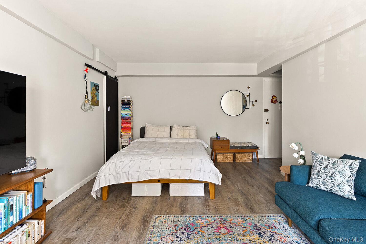 235 Adams St Unit 3B