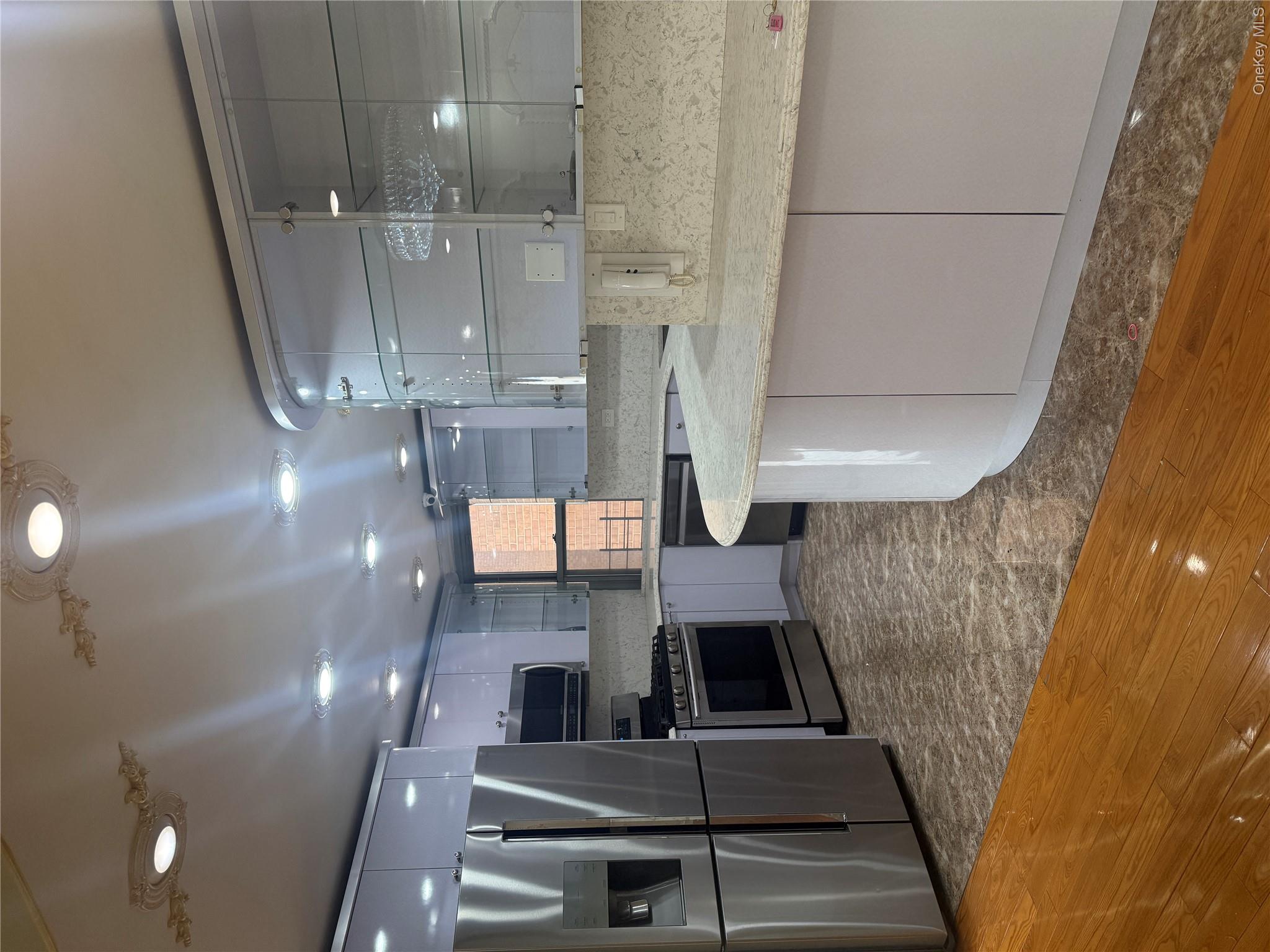 6120 Grand Central Pkwy Unit Bb706