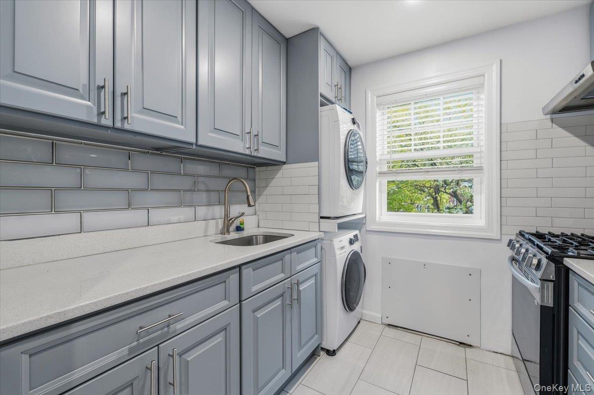 22414 Kingsbury Ave Unit B