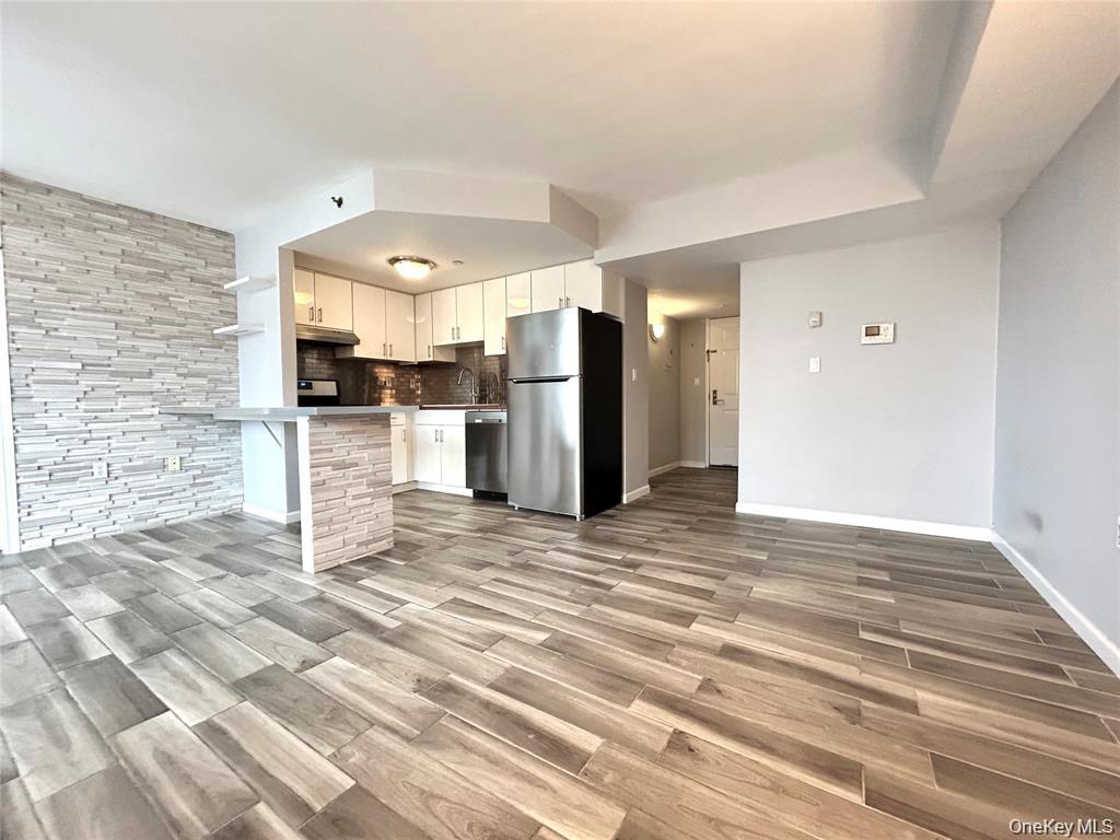 6347 Booth St Unit 3C