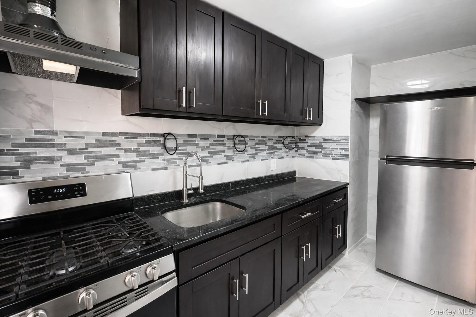 141-20 77 Road Unit 1C