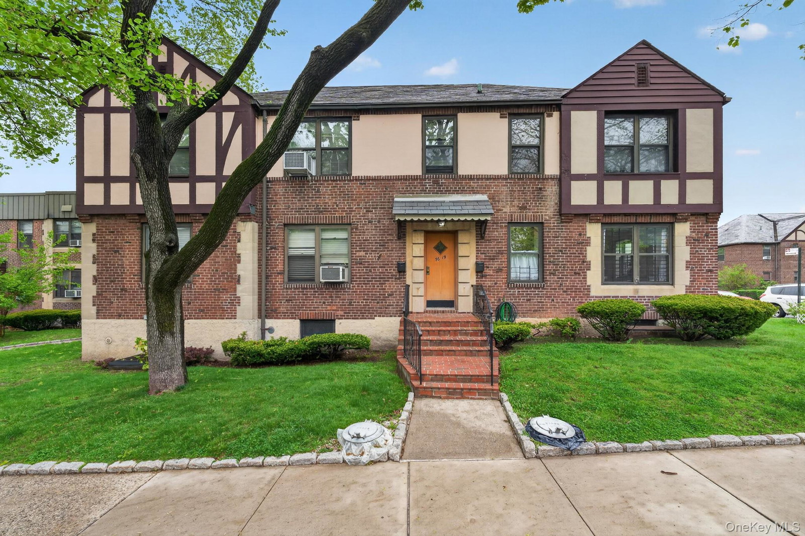7619 Ditmars Blvd Unit 1