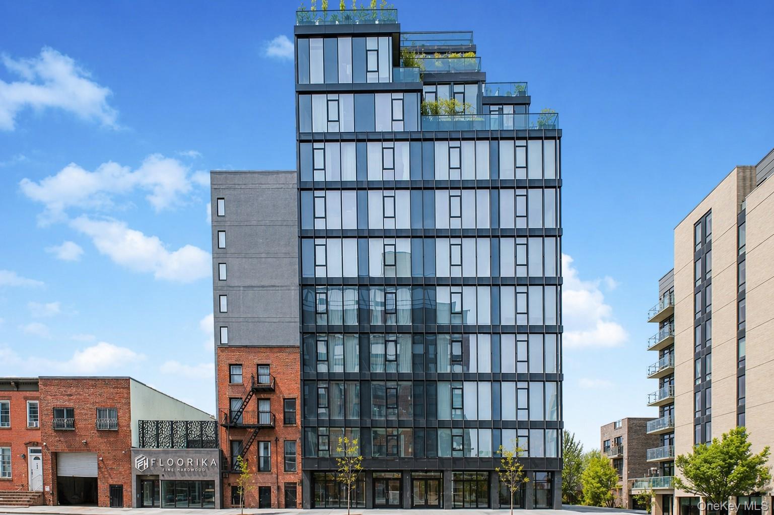 554 4th Ave Unit 7B