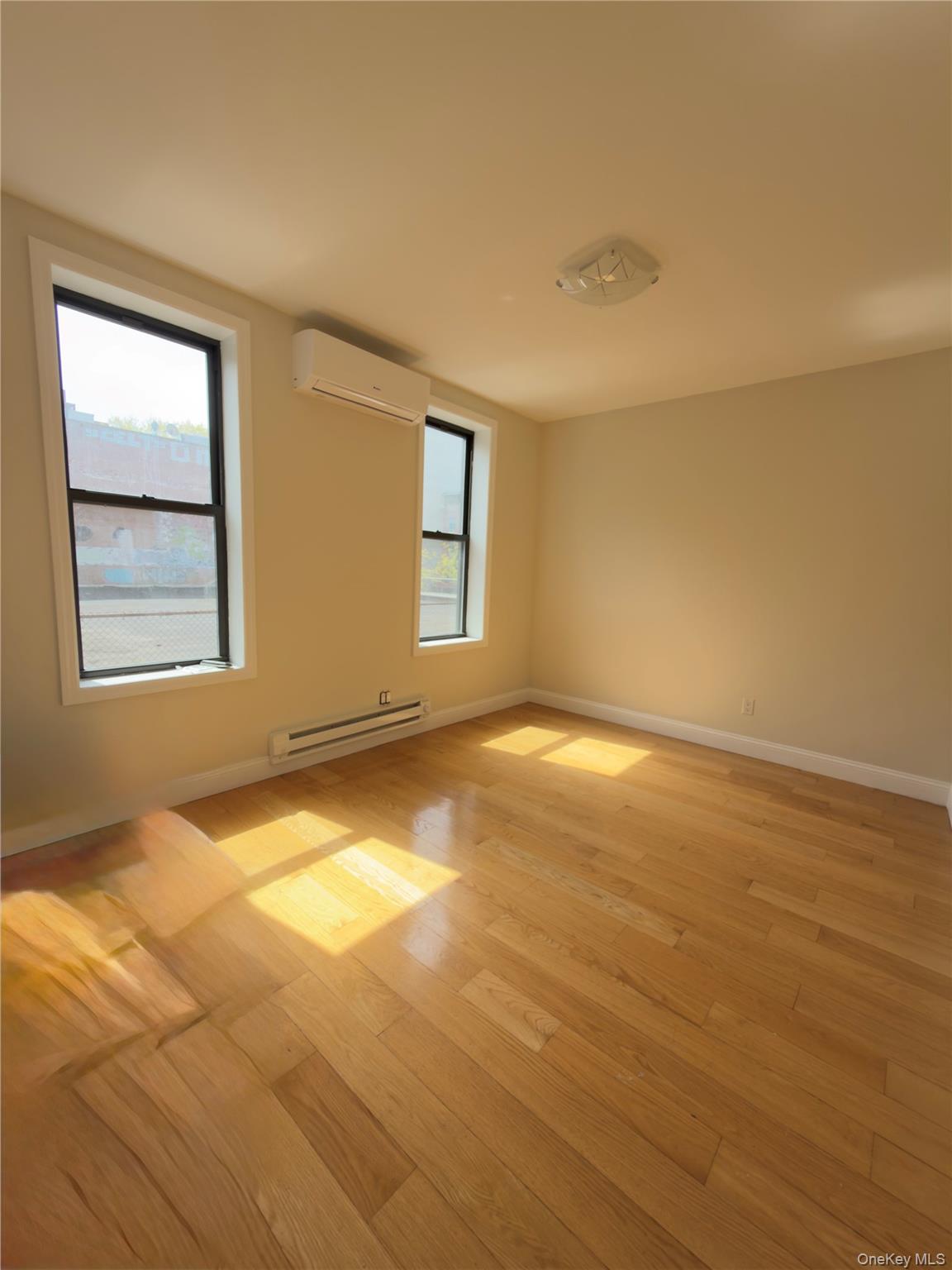 13220 Sanford Ave Unit 2D