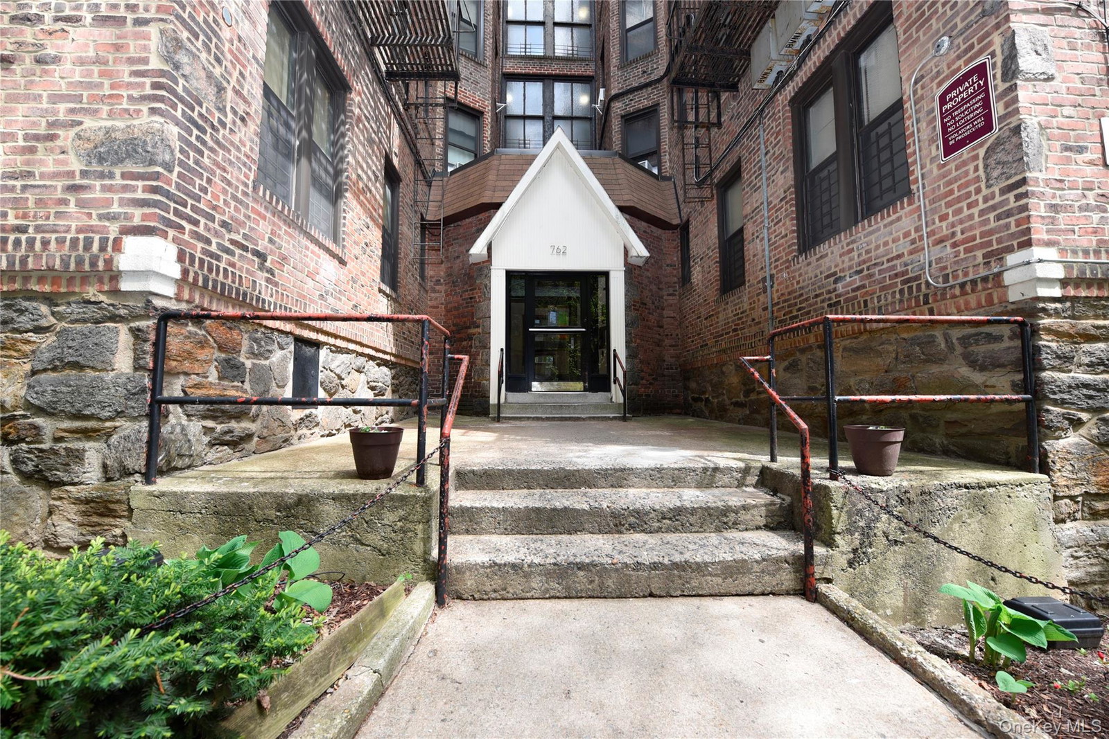 762 Brady Ave Unit 121
