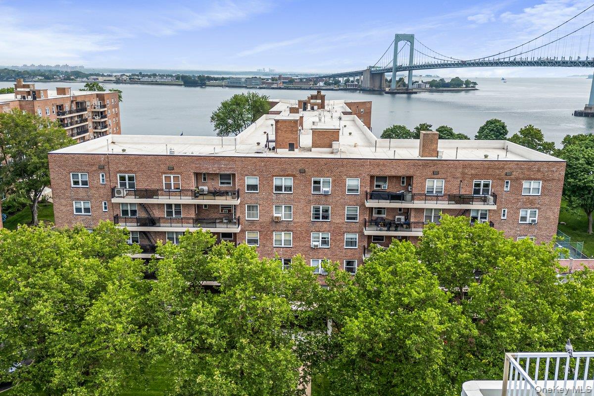 16201 Powells Cove Blvd Unit 3N
