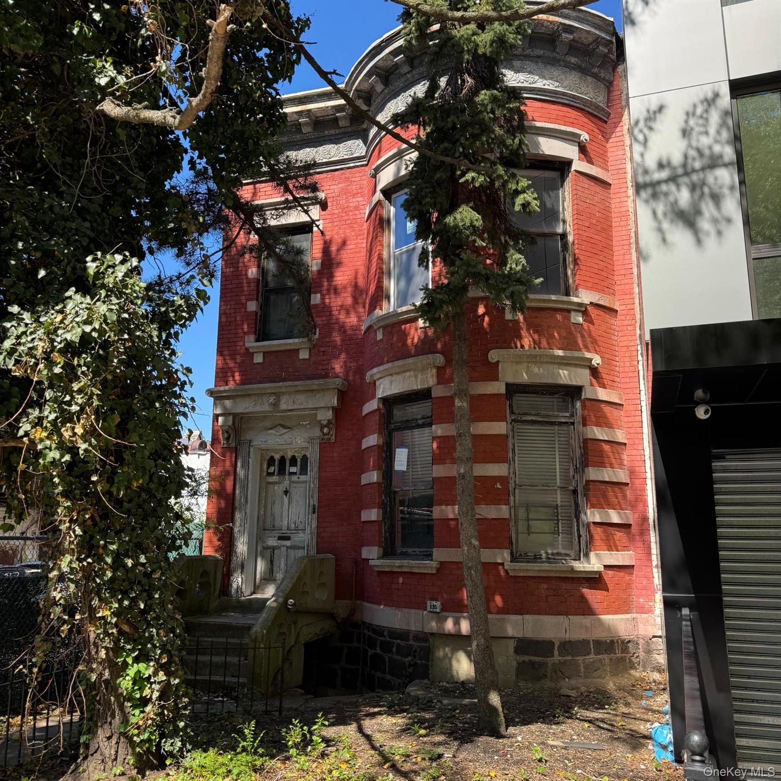 10811 72nd Ave
