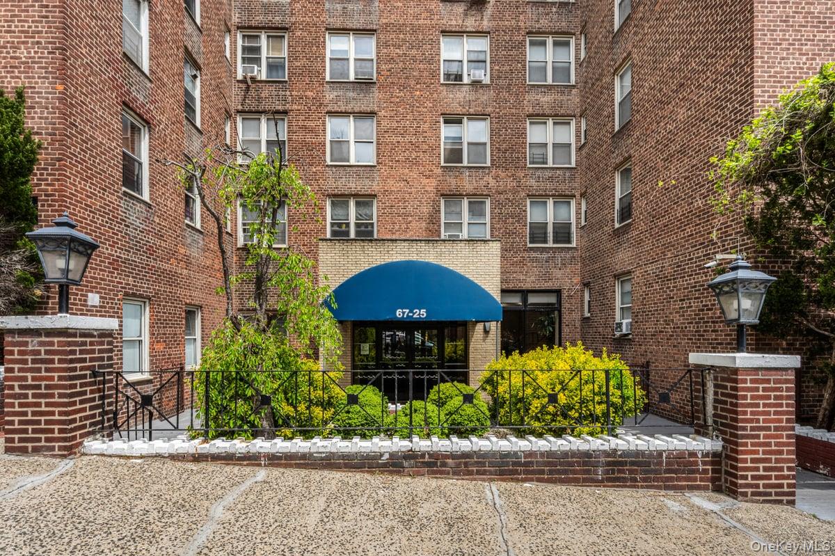 6725 Dartmouth St Unit 6D