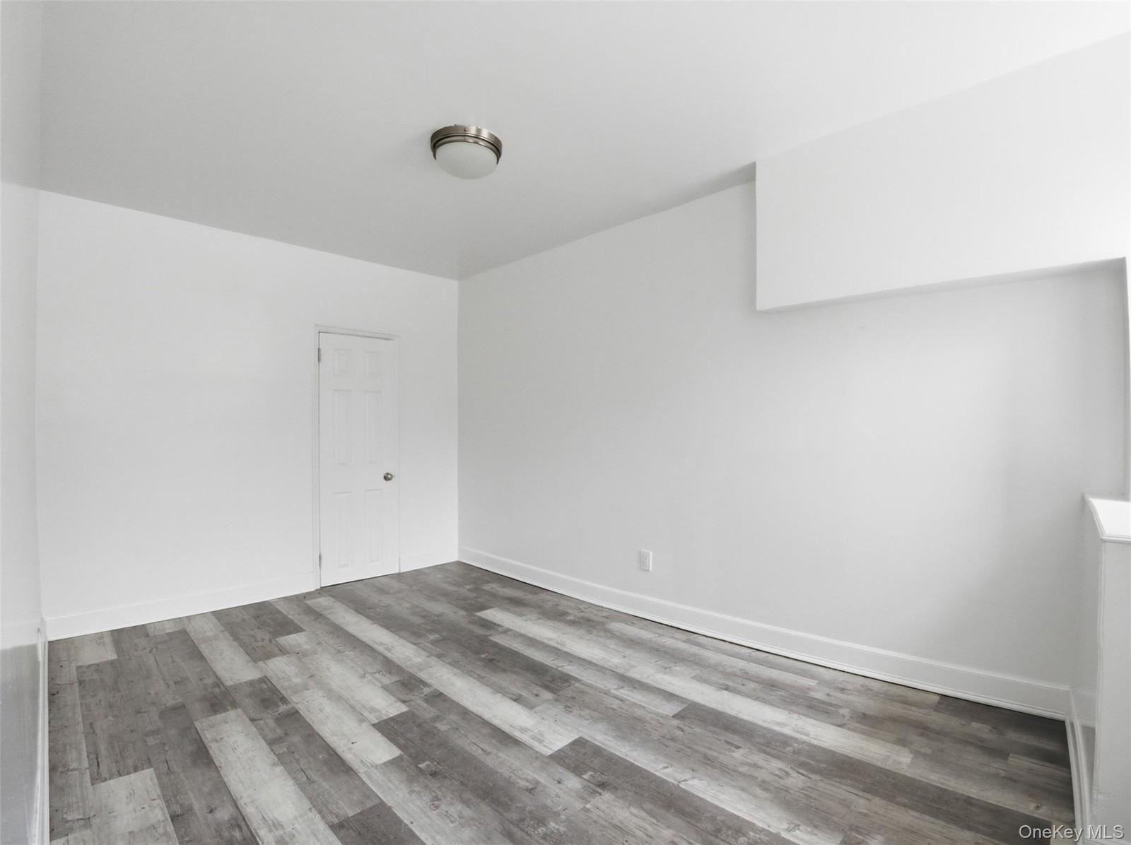 762 Brady Ave Unit Ground