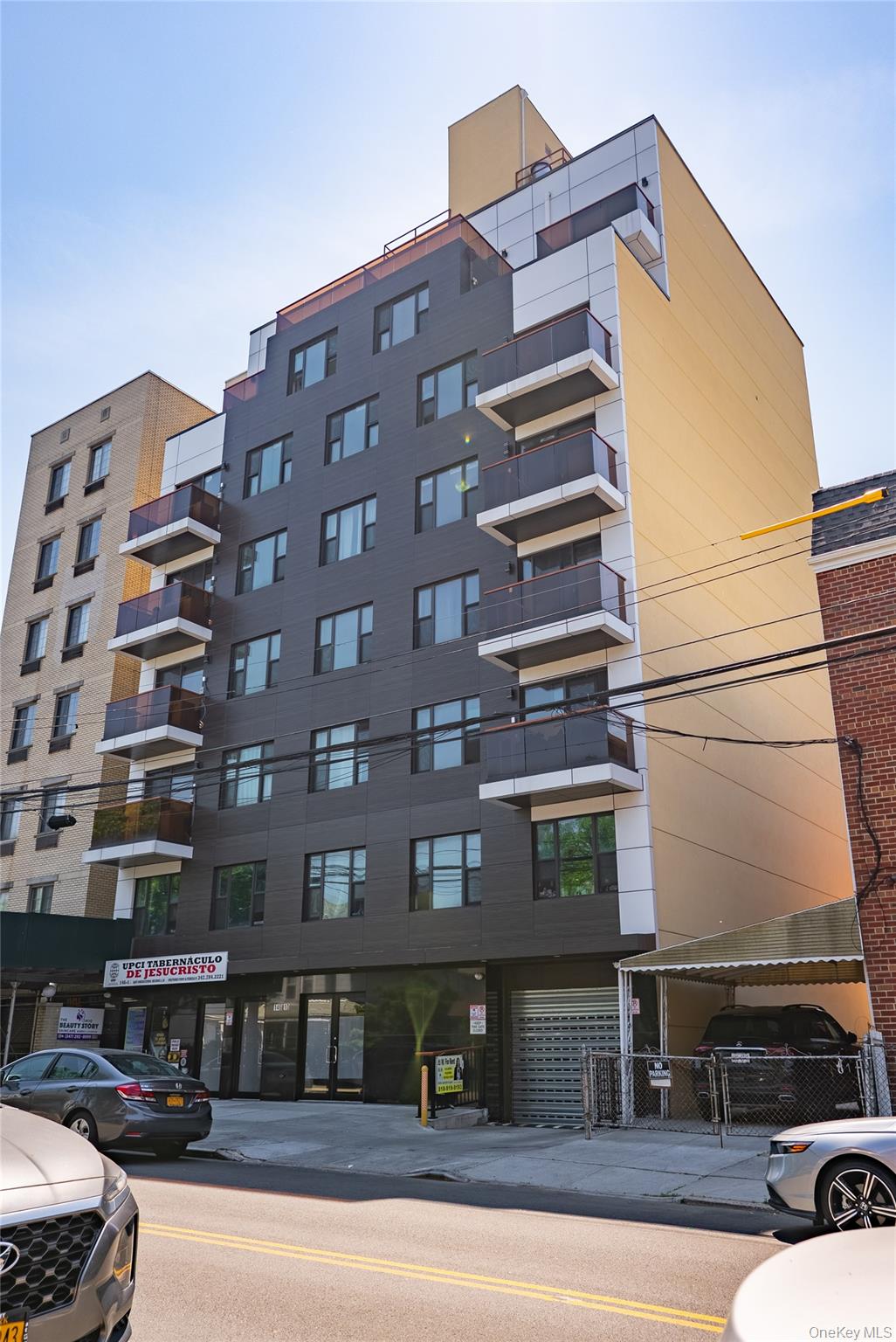 14610 35th Ave Unit 4B