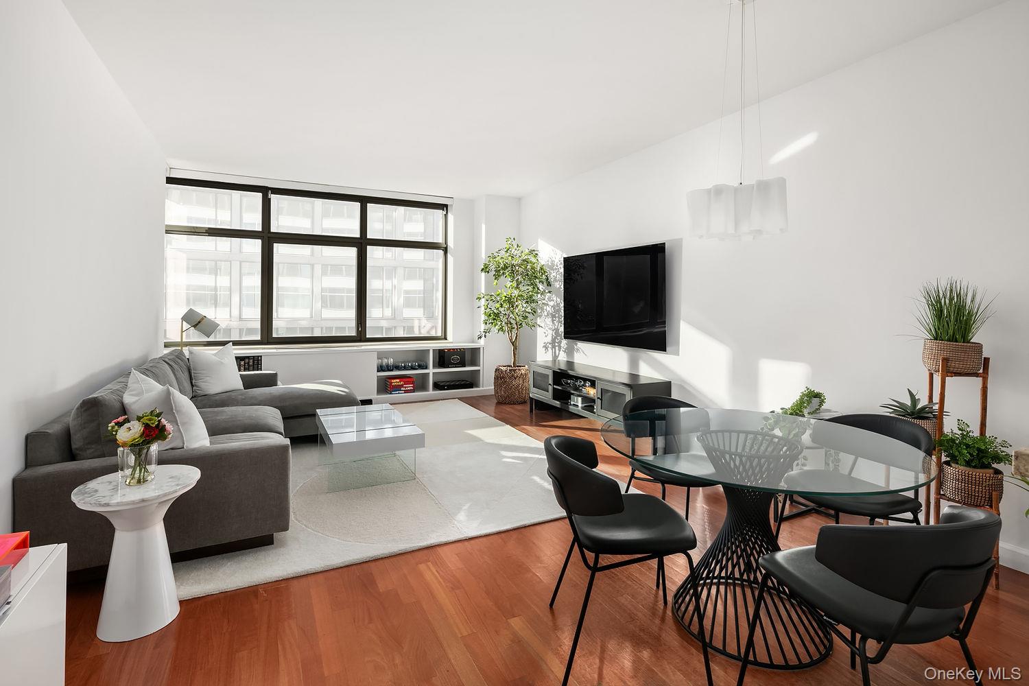 1 Morton Square Unit 4de