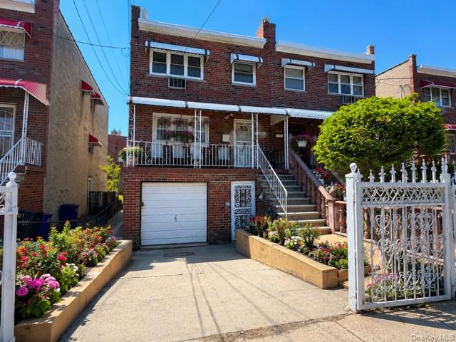 3303 Barnes Ave