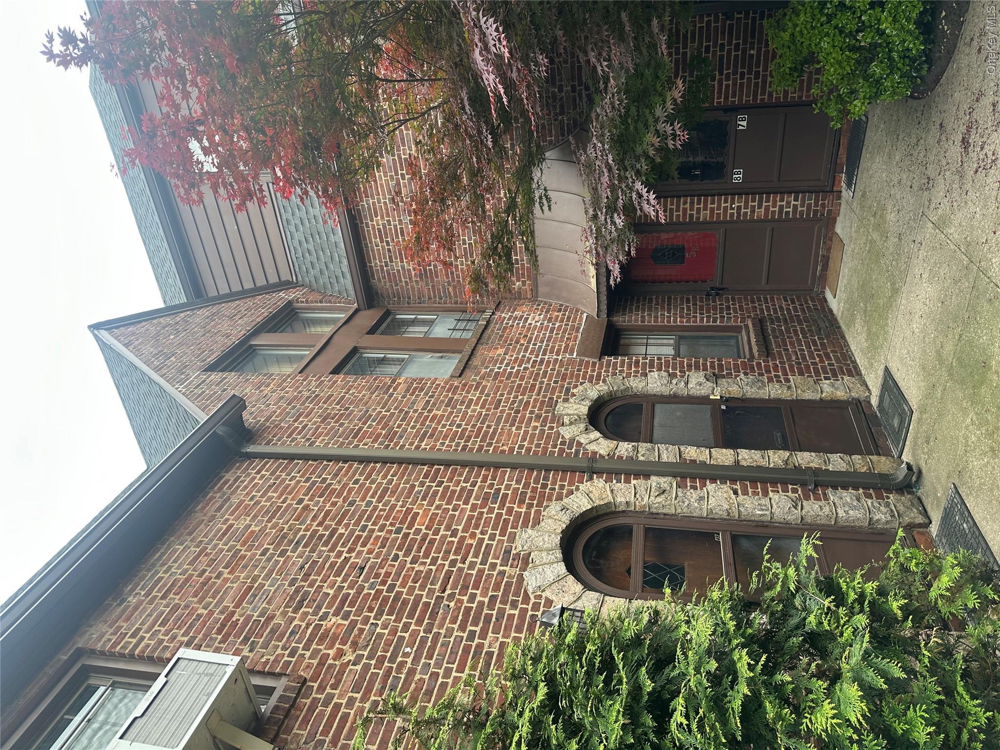 4040 203rd St Unit 6B