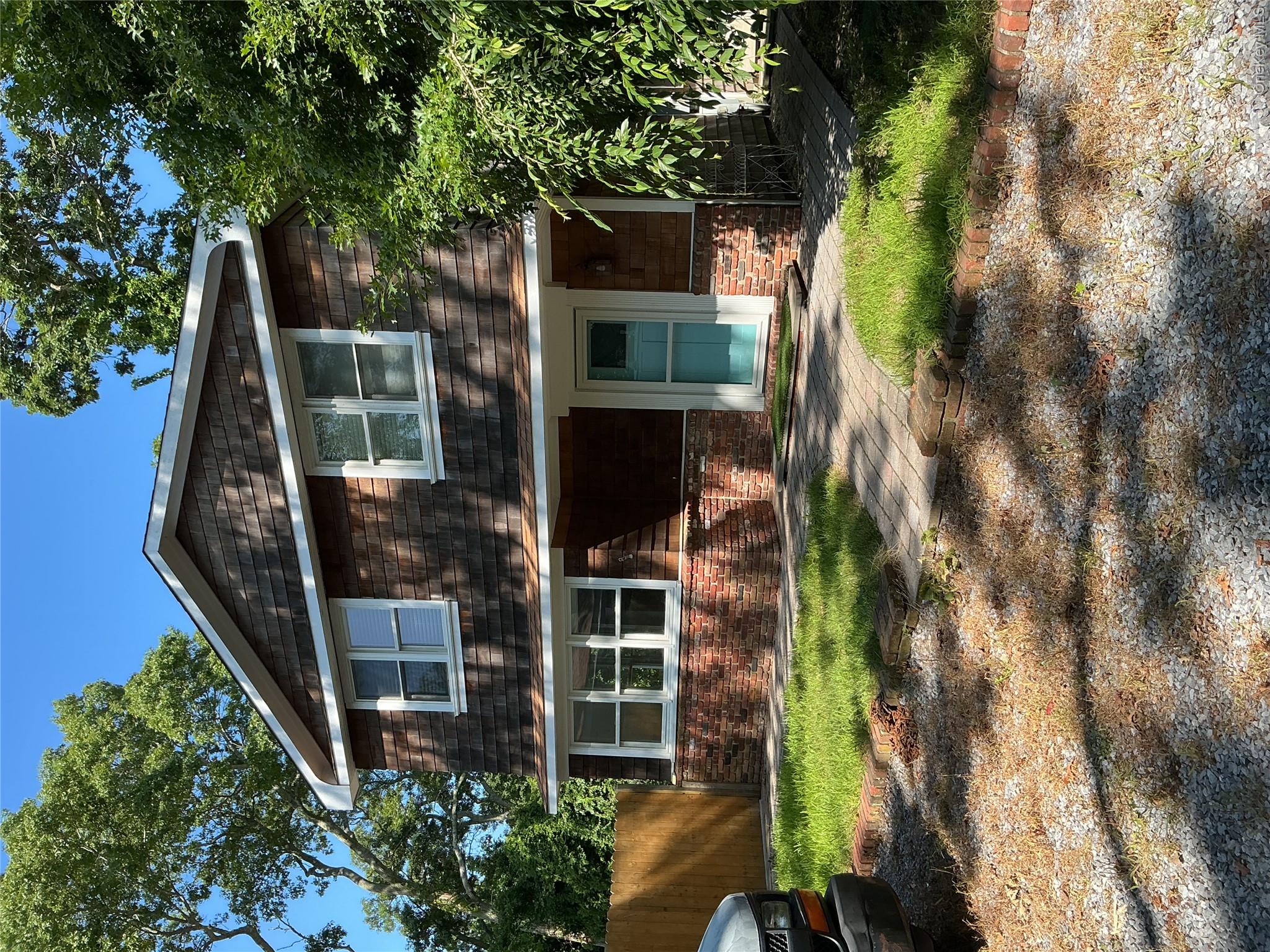 106 Lewis Rd