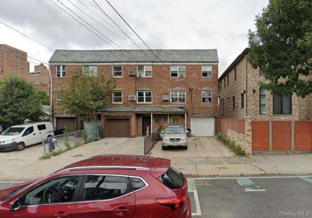9913 62nd Dr