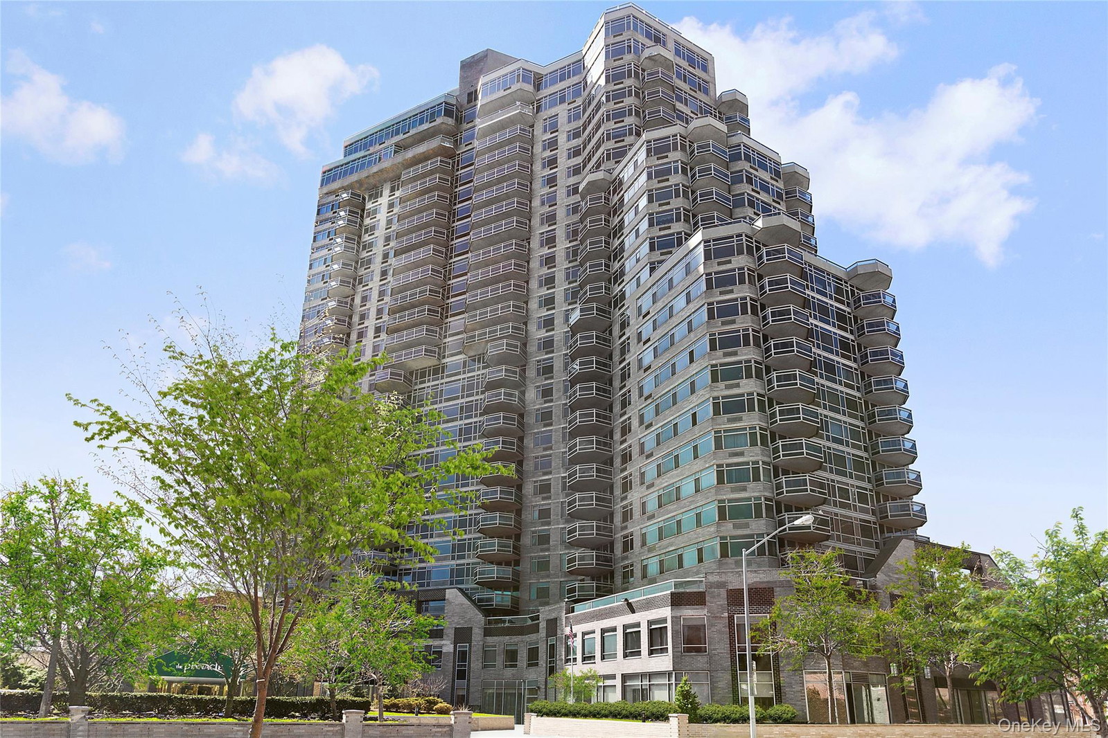 11201 Queens Blvd Unit 21B
