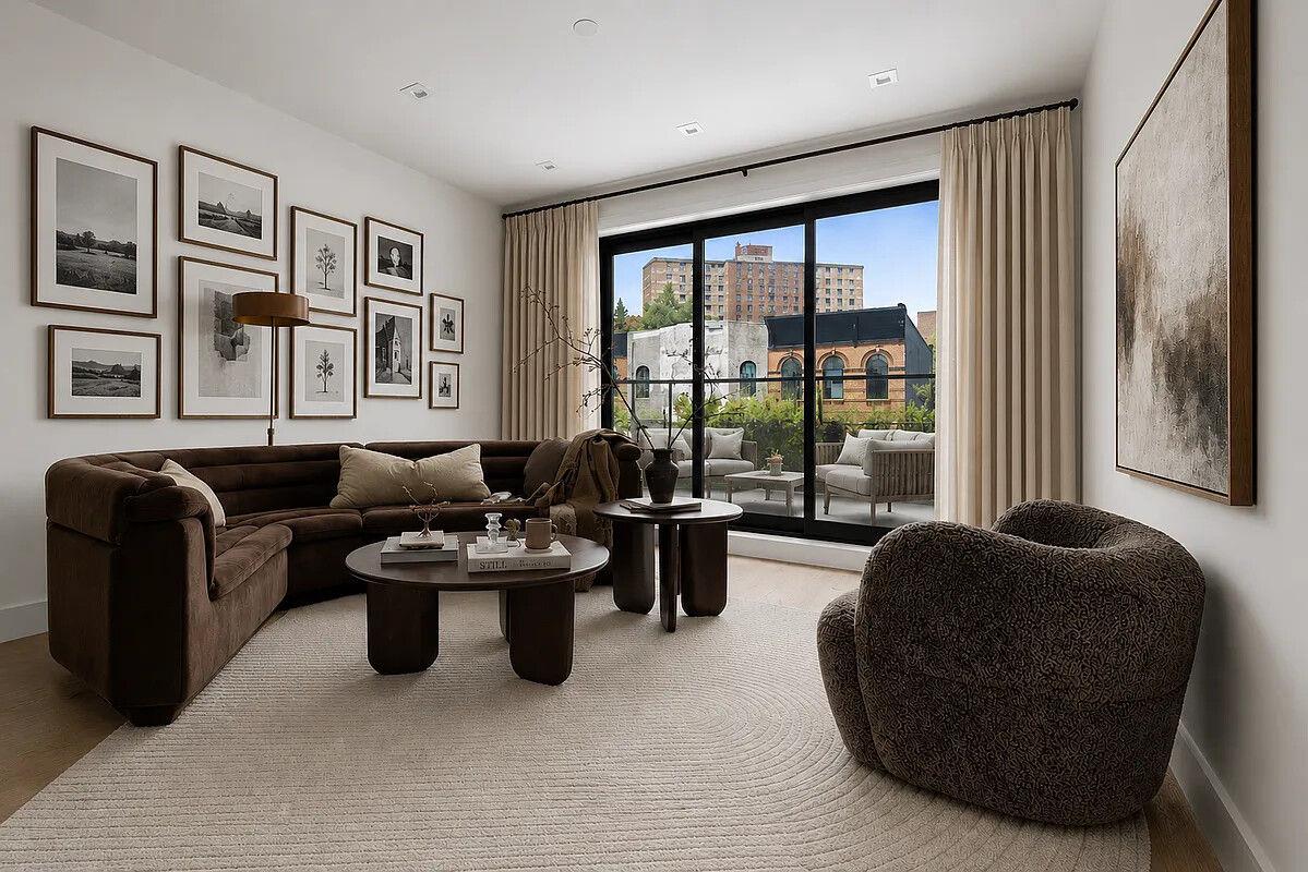 386 Kosciuszko St Unit 2A