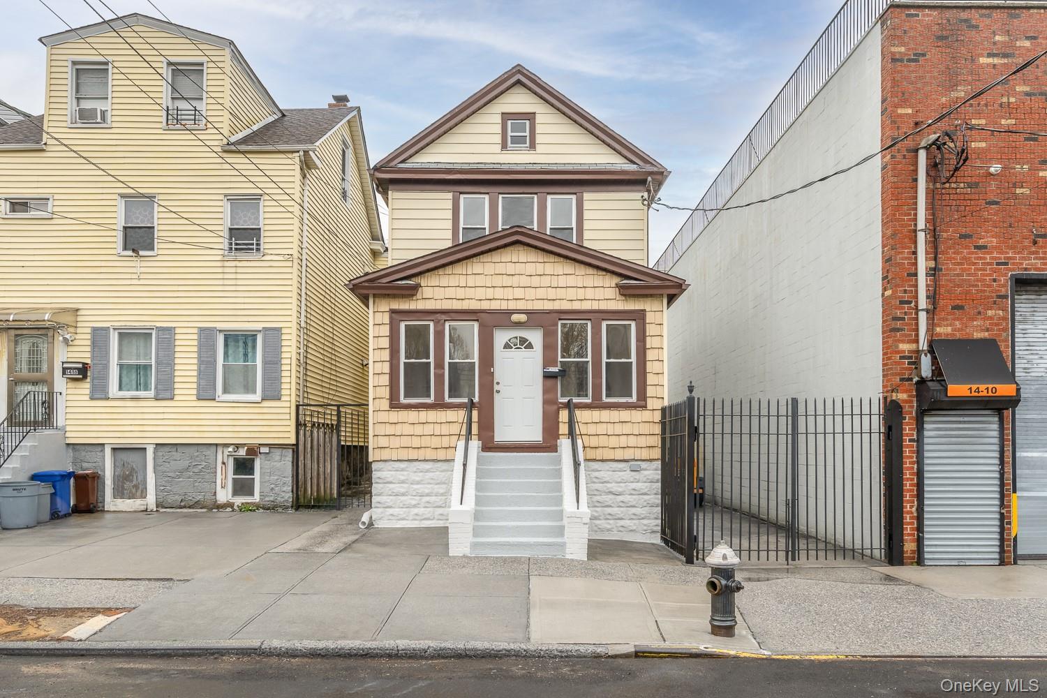 1414 114th St