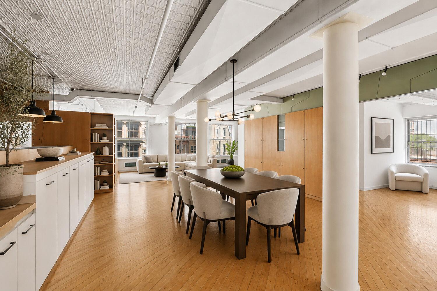 393 W Broadway Unit 4wb
