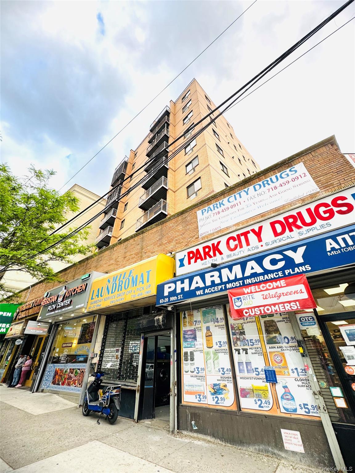 6326 99th St Unit 2B