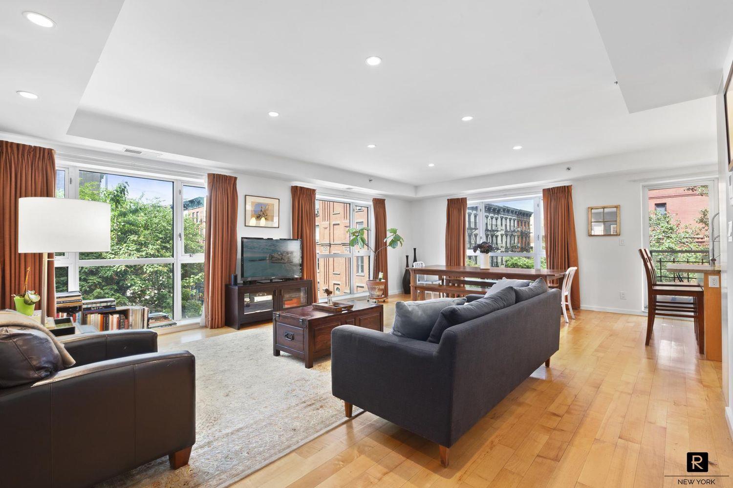 32 Clinton Street Unit 4
