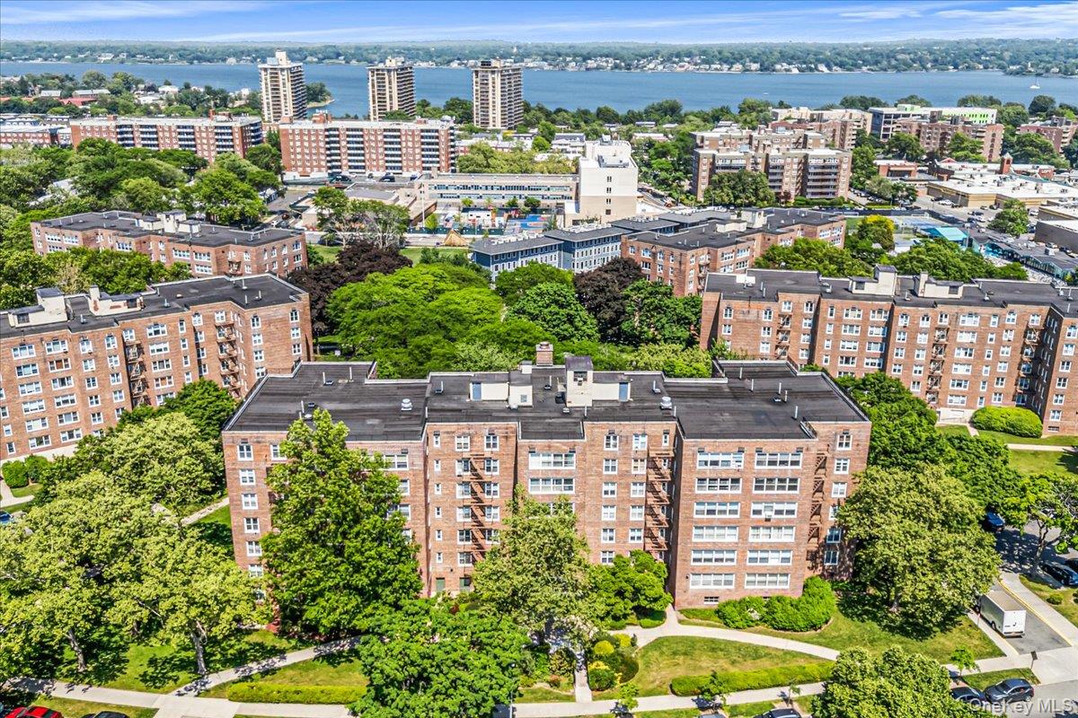 1865 211th St Unit 3K