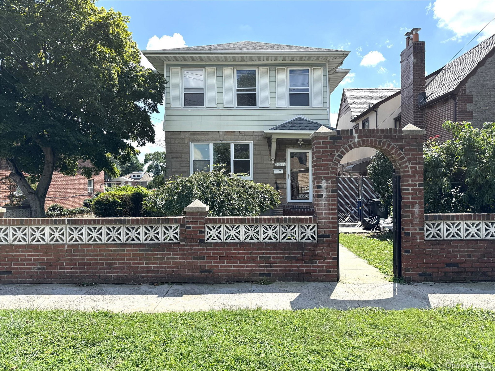 14638 Bayside Ave