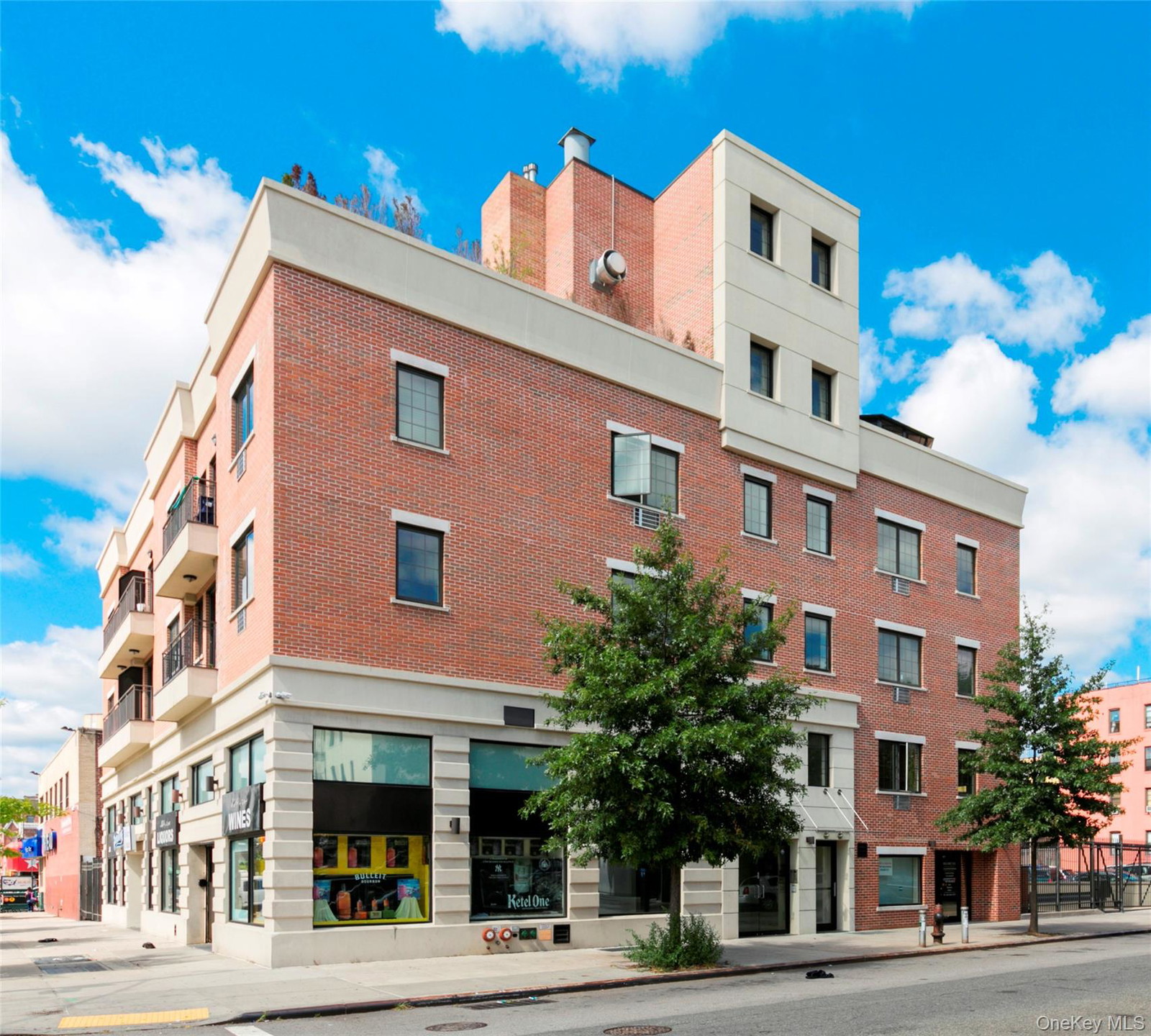 3286 41st St Unit 3F