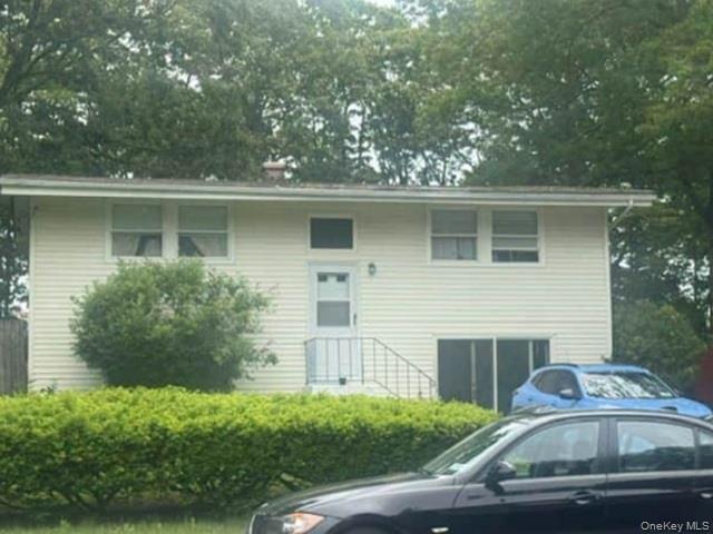 12 Arrowhead Ln