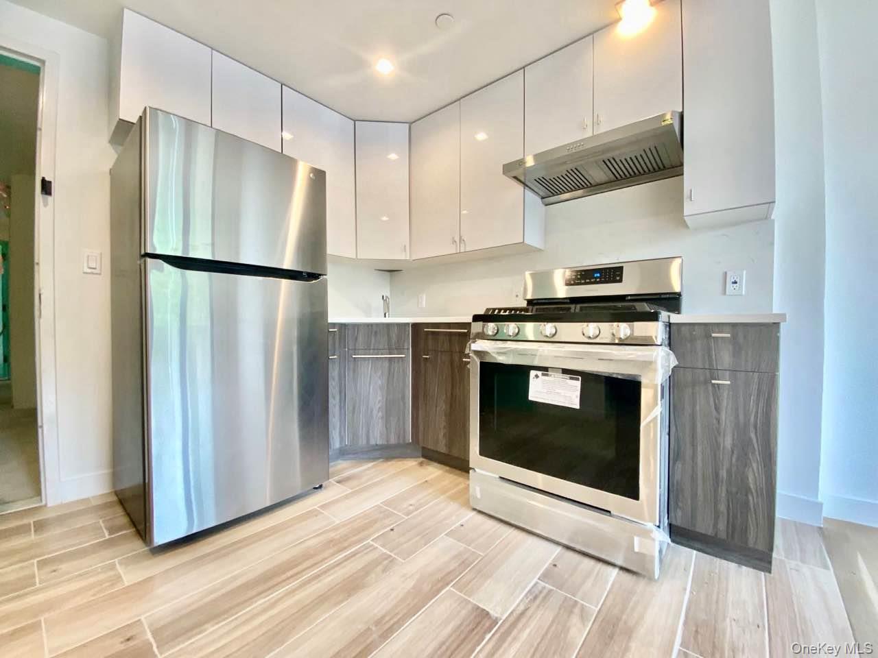 14020 Cherry Ave Unit 3C